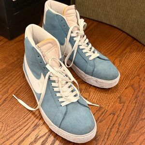Nike Sky Blue and White High-Tops